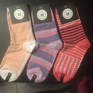 Richer Poorer Women’s socks 5-10 bundle of 3